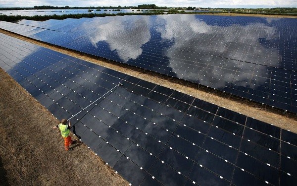 2020可再生能源發(fā)電成本將低于化石燃料